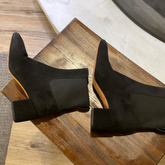 VINCE Kimmy Bootie Suede Black size 8 - Picture 4 of 8